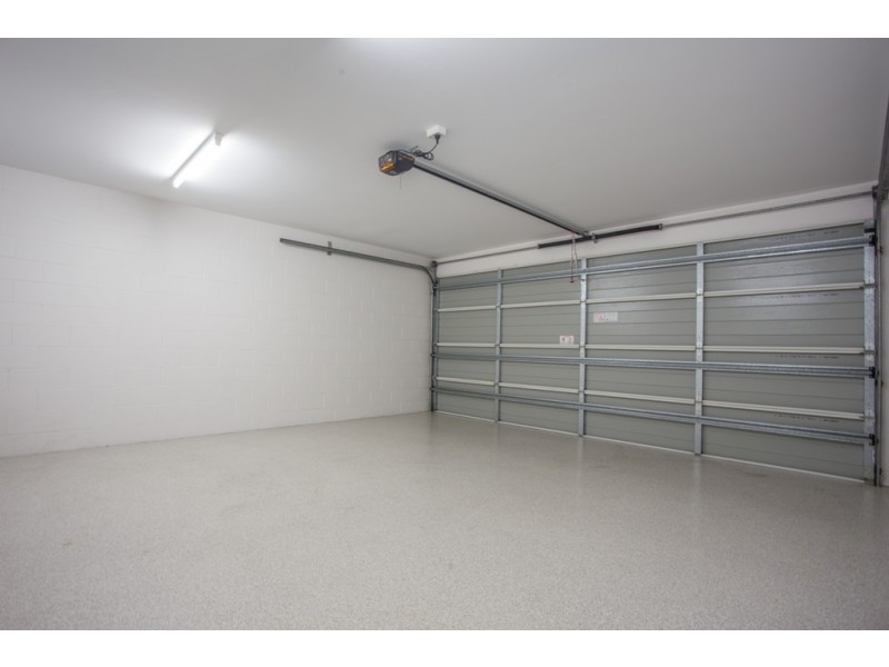 48 Fourth Ave, Sandgate QLD 4017
