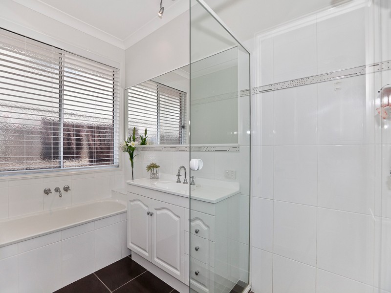 15 Highbridge Circuit, Carseldine QLD 4034