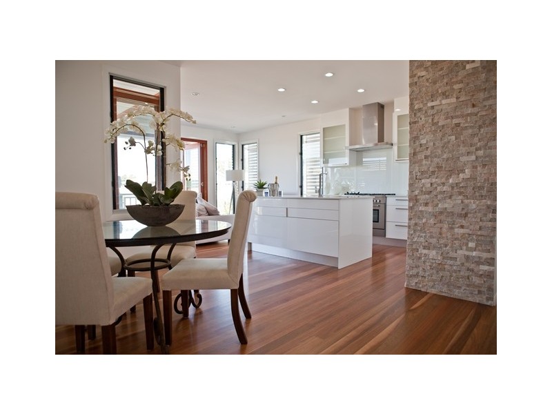 50 Fourth Ave, Sandgate QLD 4017