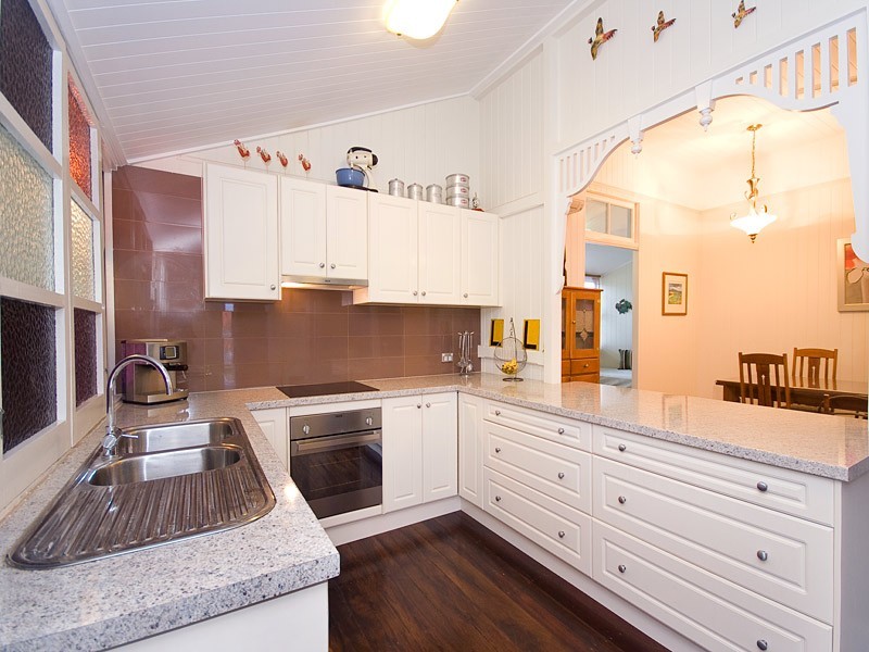 63 Alexandra Street, Sandgate QLD 4017