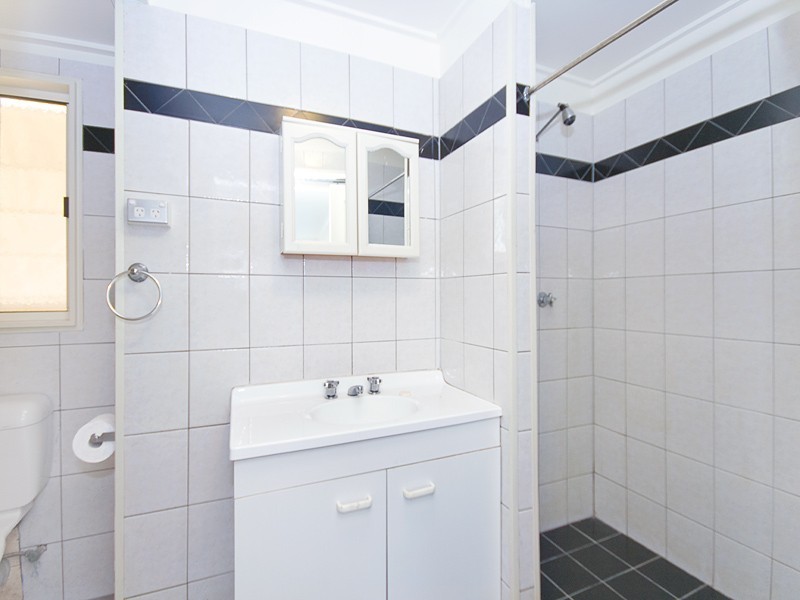 311 Brighton Road, Sandgate QLD 4017