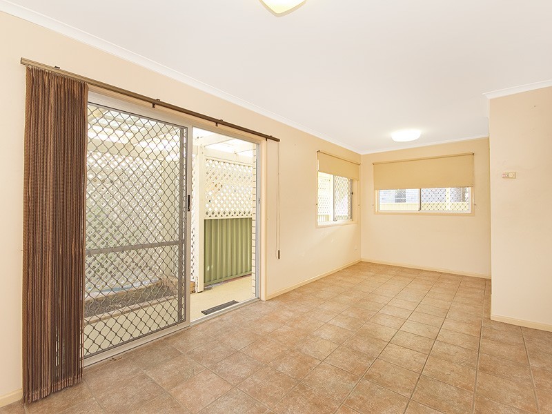 8/143 Northcote Street, Brighton QLD 4017