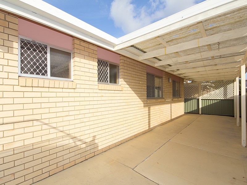 8/143 Northcote Street, Brighton QLD 4017