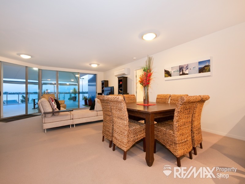 101/14 Oxley Avenue, Woody Point QLD 4019