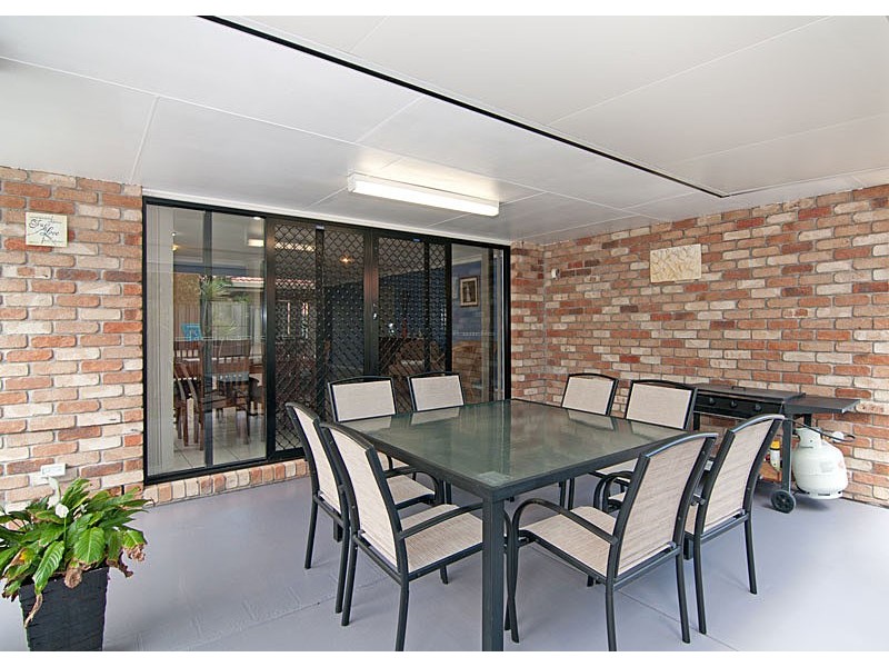 60 Calvary Crescent, Boondall QLD 4034