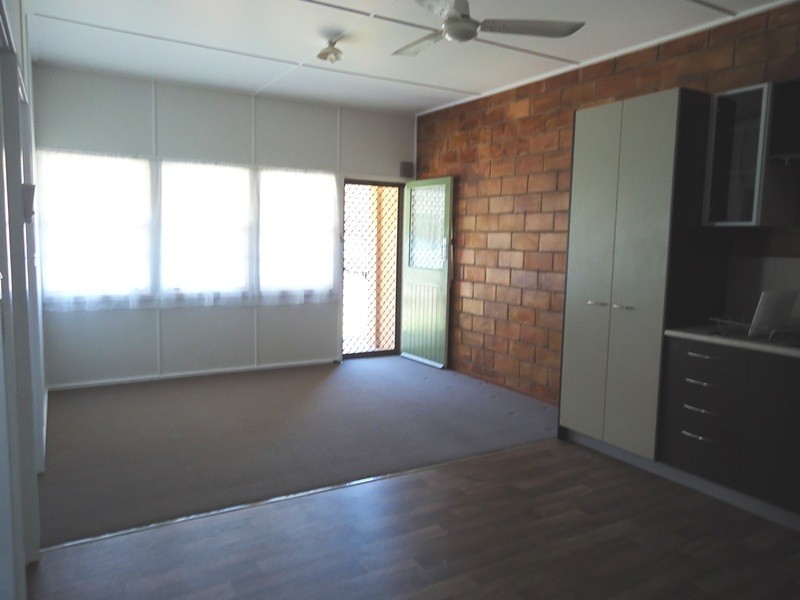 2/3 Alma Court, Margate QLD 4019
