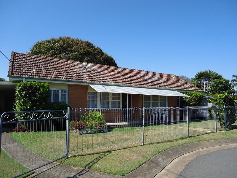 2/3 Alma Court, Margate QLD 4019