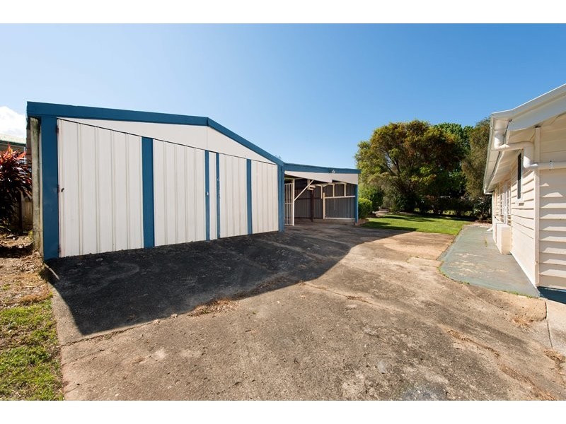 12 Kenbarry Street, Brighton QLD 4017