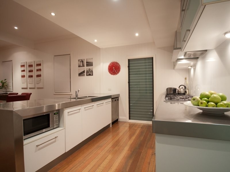 242 Flinders Parade, Sandgate QLD 4017