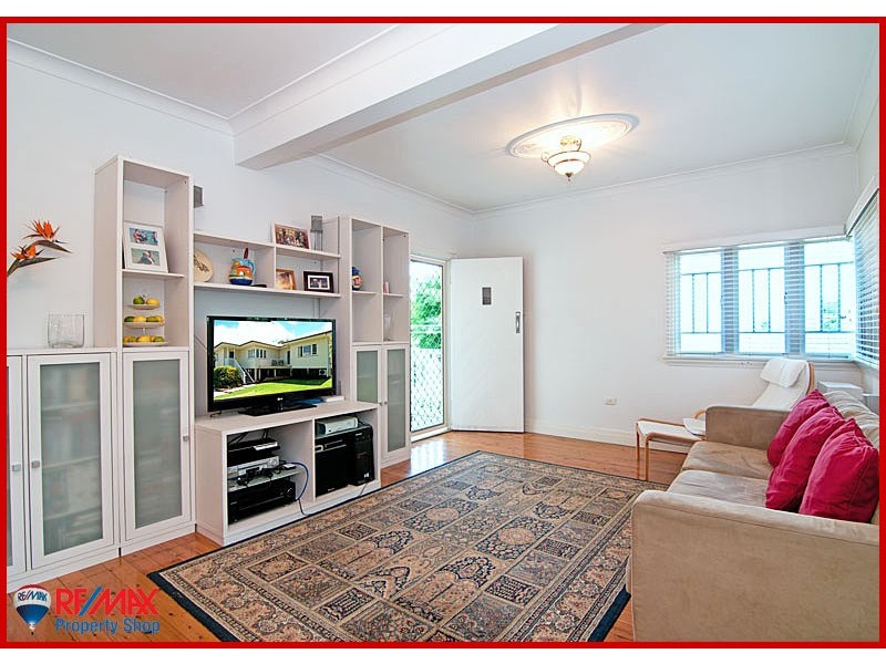 95 Hoskins Street, Sandgate QLD 4017