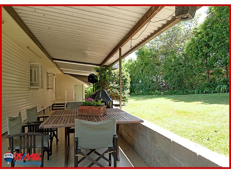95 Hoskins Street, Sandgate QLD 4017
