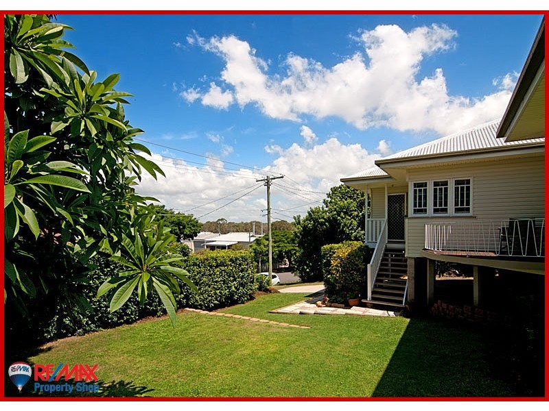95 Hoskins Street, Sandgate QLD 4017