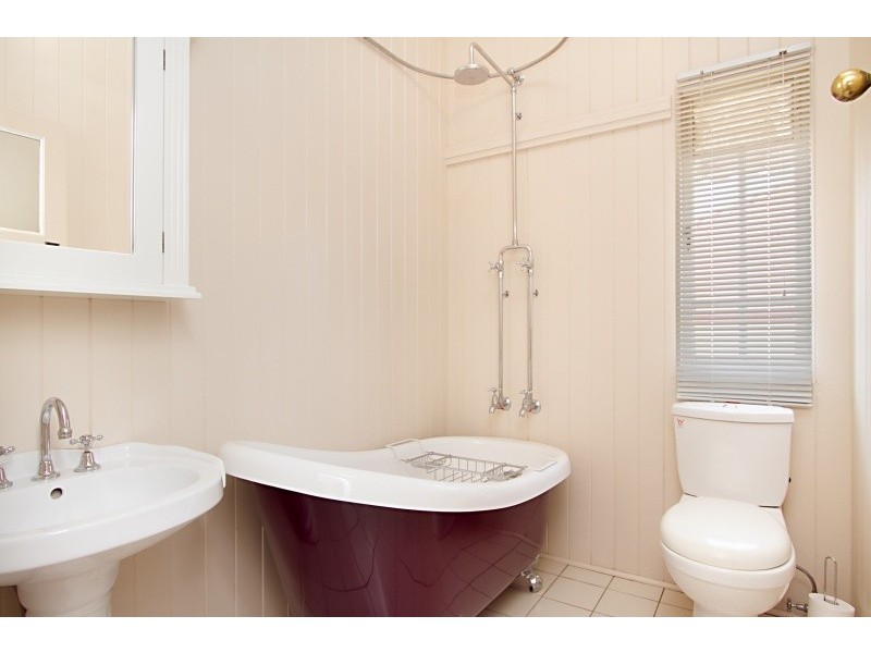 16 Apperley Street, Banyo QLD 4014