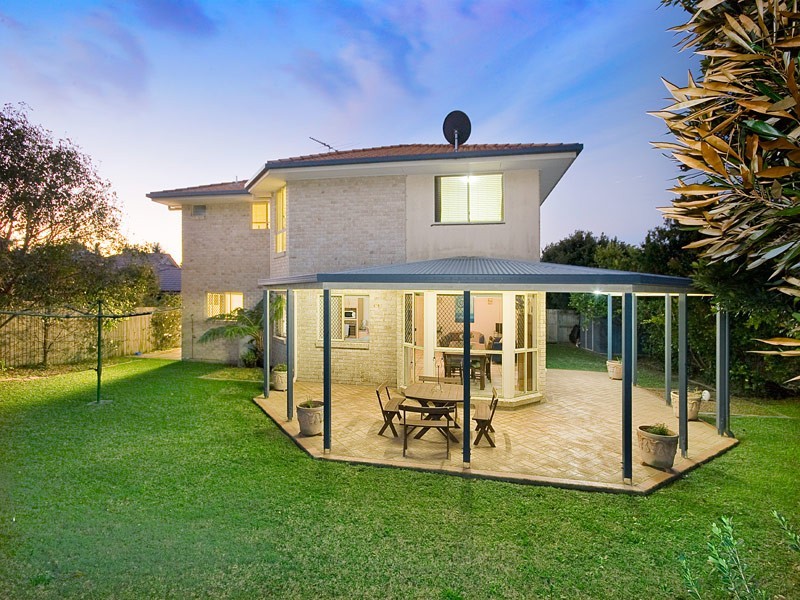 10 Margaret Close, Brighton QLD 4017