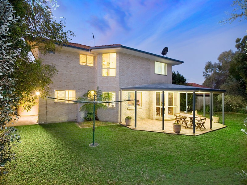 10 Margaret Close, Brighton QLD 4017