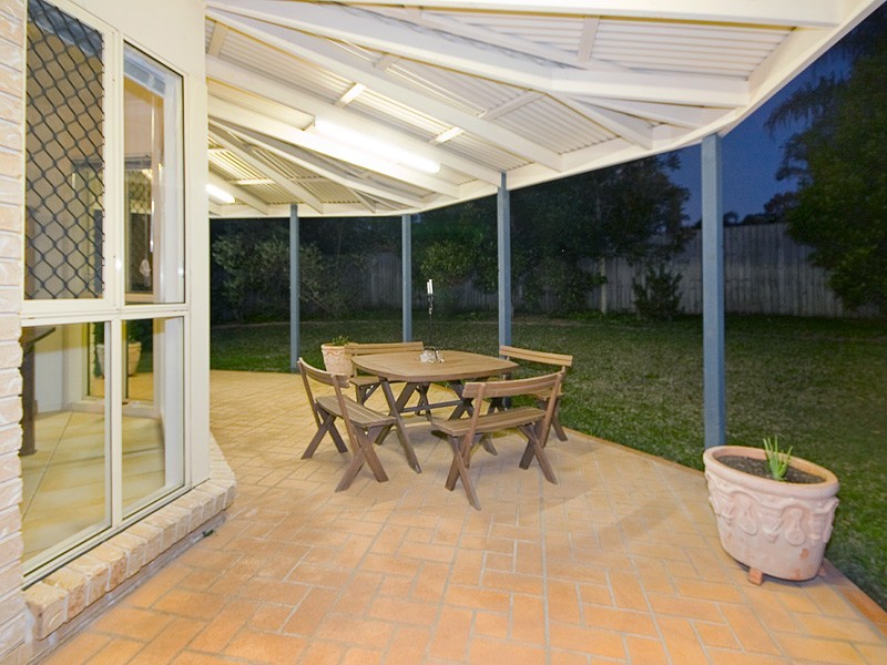 10 Margaret Close, Brighton QLD 4017