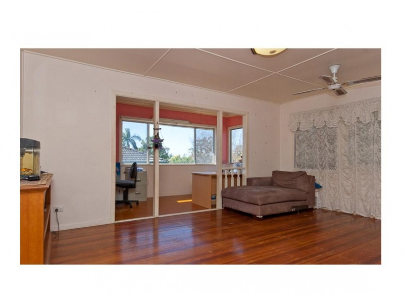 15 Benaroon Street, Bracken Ridge QLD 4017