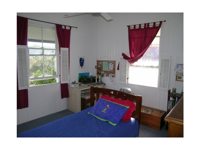 244 Rainbow Street, Sandgate QLD 4017