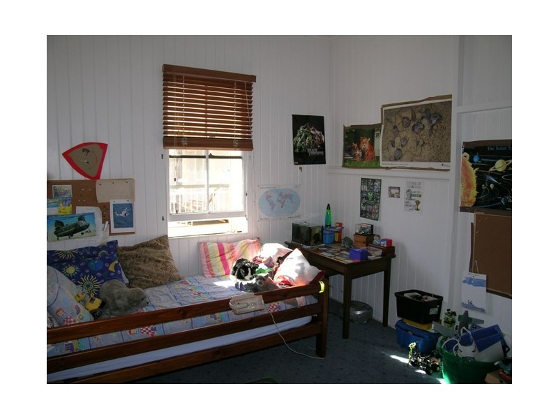 244 Rainbow Street, Sandgate QLD 4017