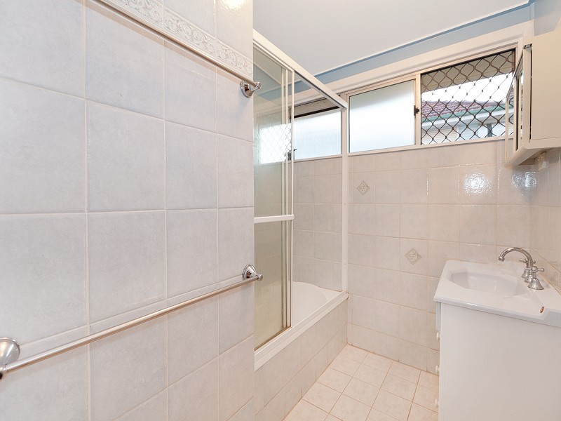 35 Kirkhill Street, Brighton QLD 4017