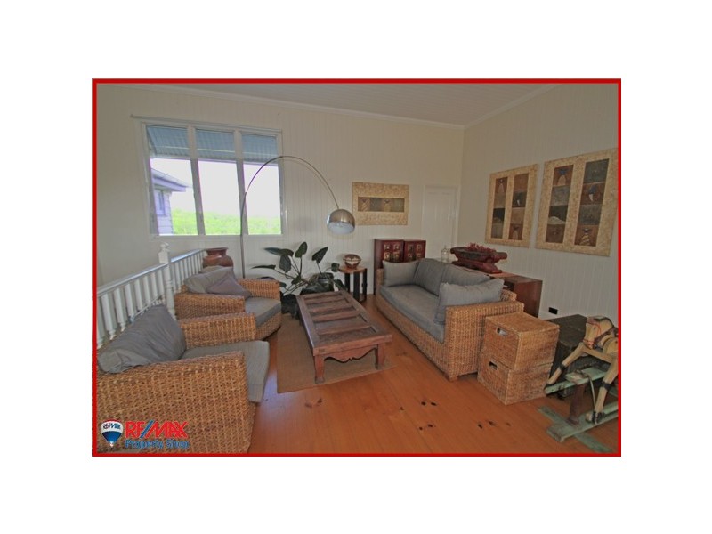 55 Chaseley Street, Nudgee Beach QLD 4014