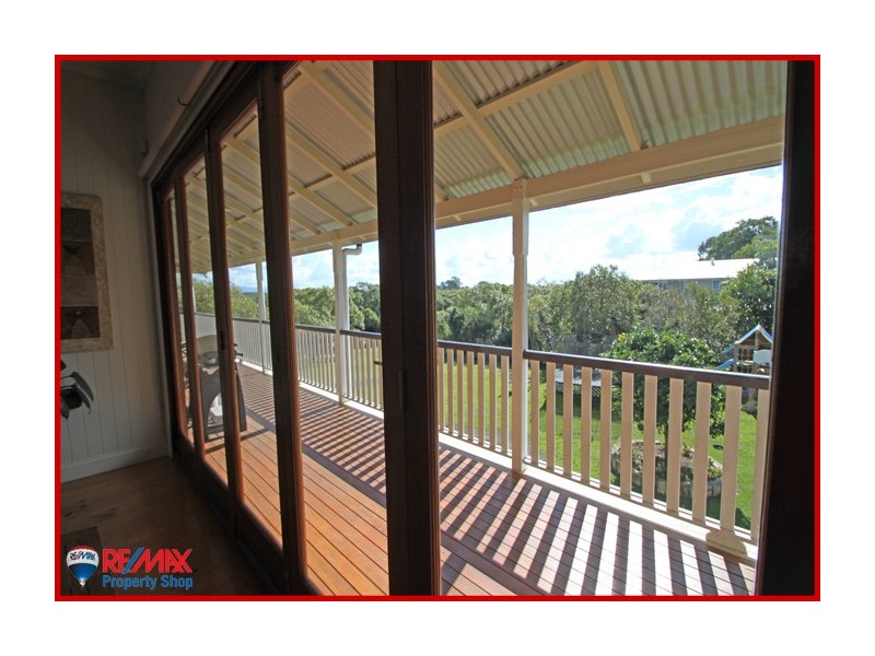 55 Chaseley Street, Nudgee Beach QLD 4014