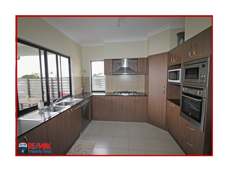 193 Brighton Road, Sandgate QLD 4017