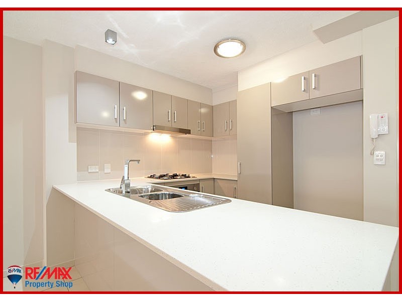 7/36 Third Ave, Sandgate QLD 4017