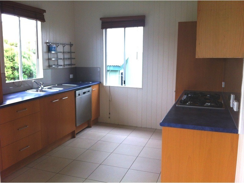 61 Drouyn Street, Deagon QLD 4017