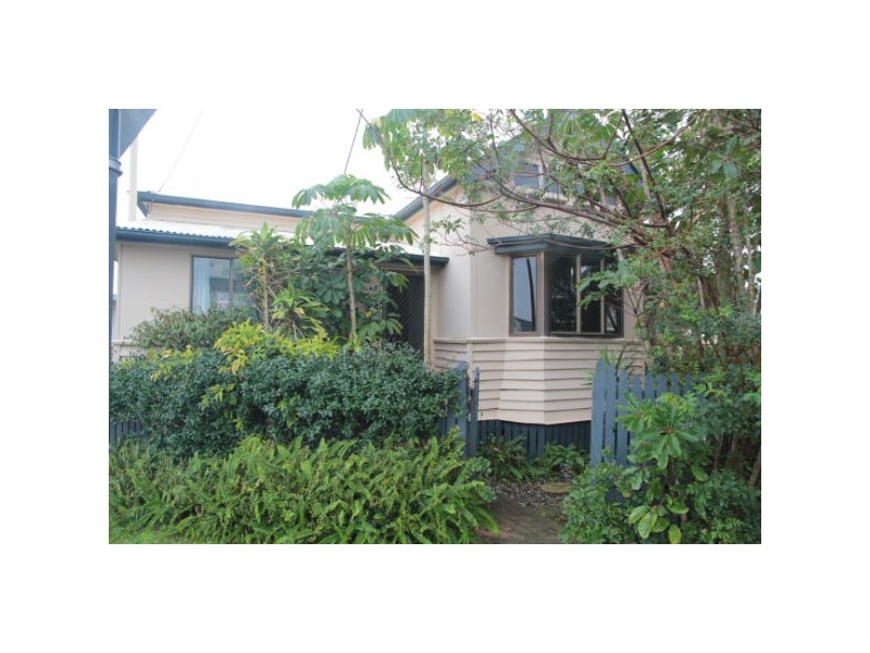 1/35 Woodcliffe Crescent, Woody Point QLD 4019