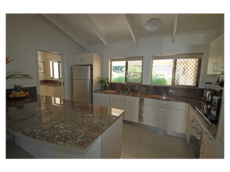 14 Elkington Street, Nudgee QLD 4014