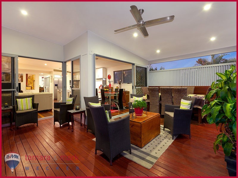 138 Palm Avenue, Shorncliffe QLD 4017