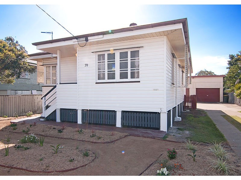 39 Nearra Street, Deagon QLD 4017