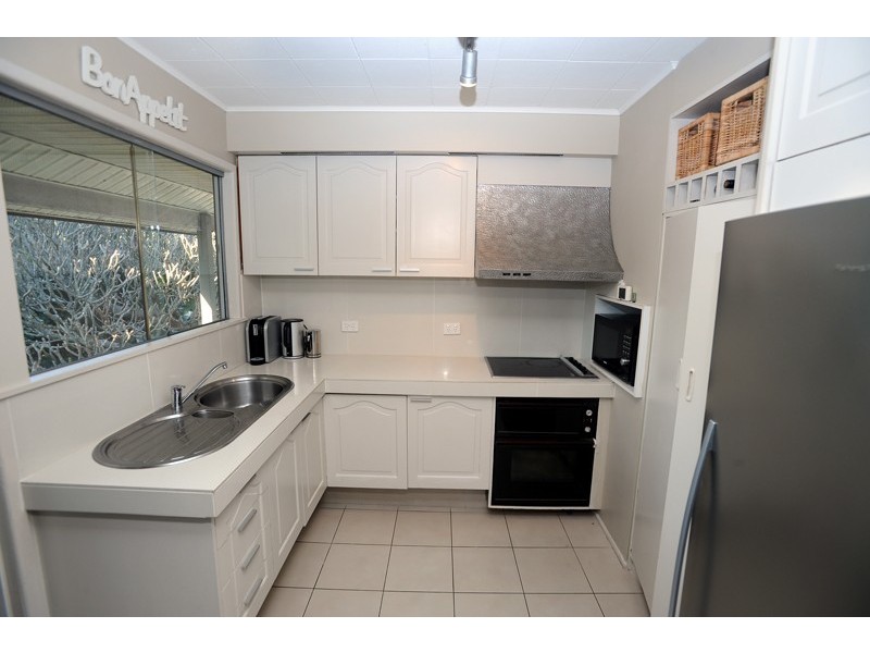 4 Kelyndar Street, Banyo QLD 4014