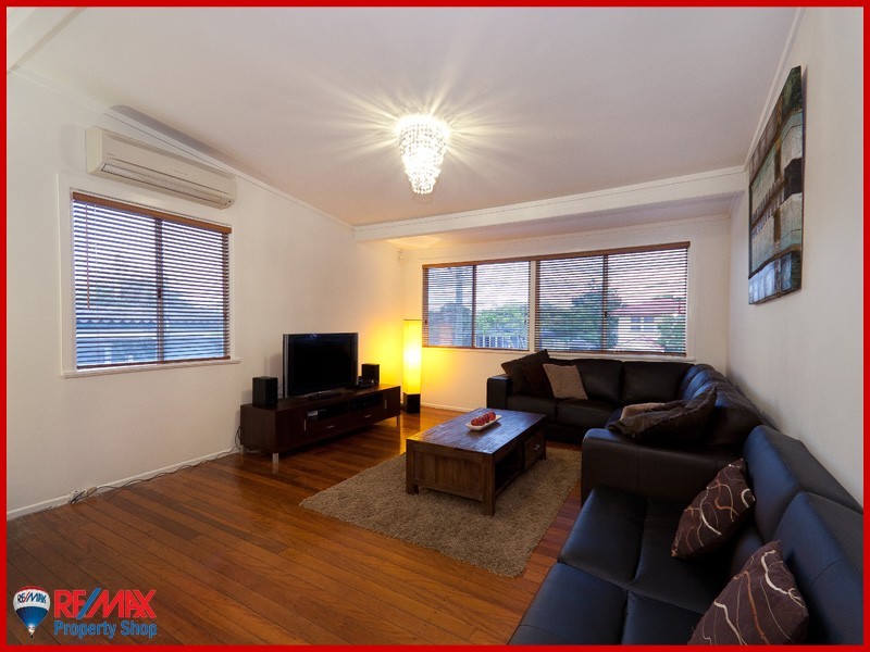 32 Neal Street, Brighton QLD 4017