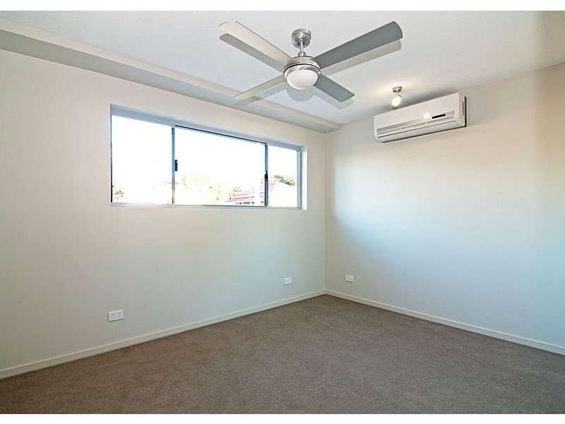 1/36 Third Ave, Sandgate QLD 4017