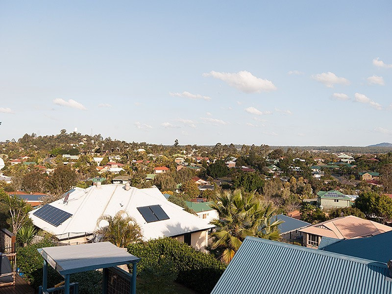 13 Sonora Court, Eatons Hill QLD 4037