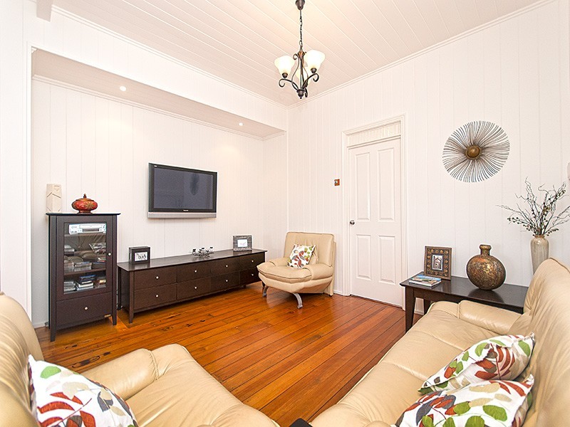 13 Sonora Court, Eatons Hill QLD 4037