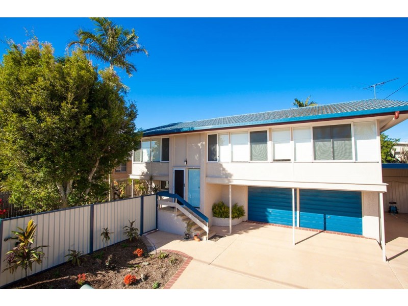 22 Hawthorne Street, Woody Point QLD 4019