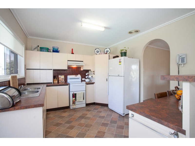 22 Hawthorne Street, Woody Point QLD 4019