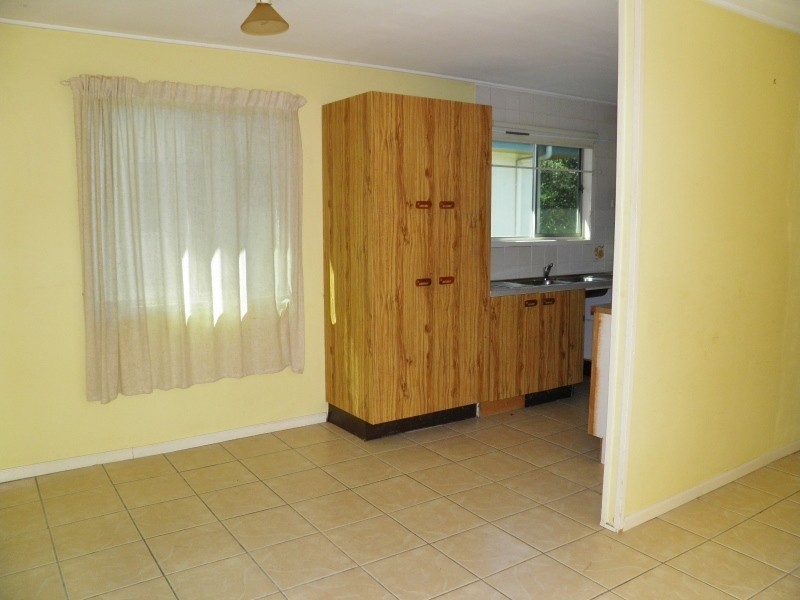 60 Sportsground Street, Redcliffe QLD 4020