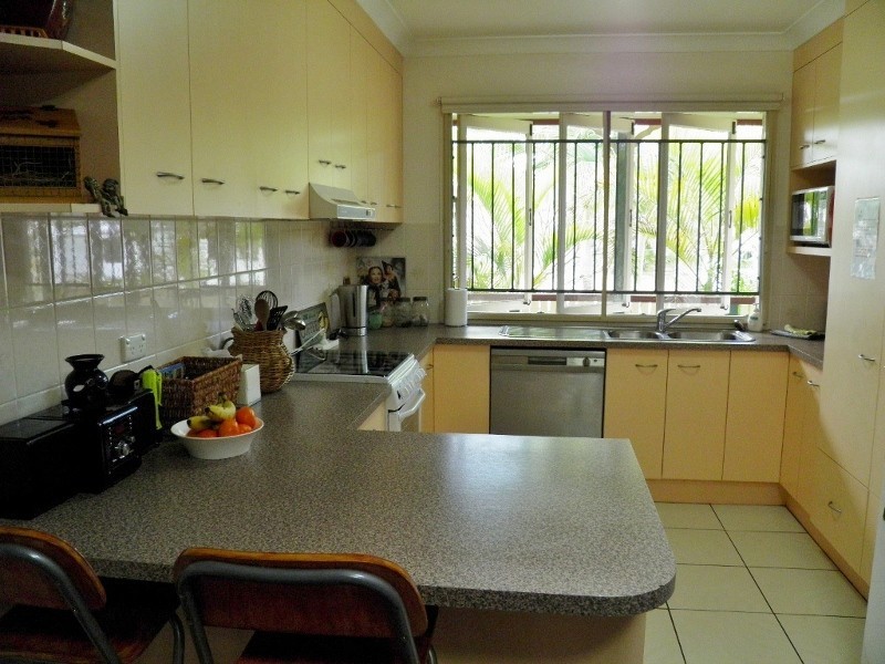 25 Cornelius St, Clontarf QLD 4019