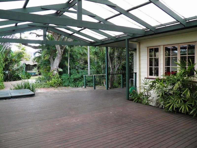 25 Cornelius St, Clontarf QLD 4019