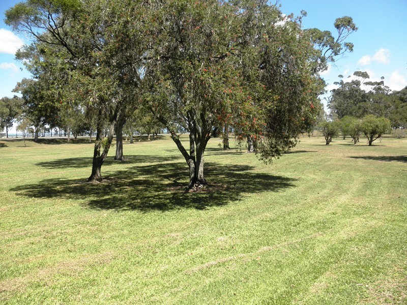 1/2a View Street, Woody Point QLD 4019