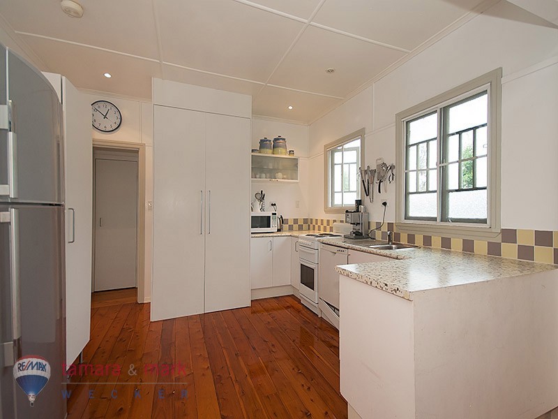 28 Greenwood Street, Brighton QLD 4017