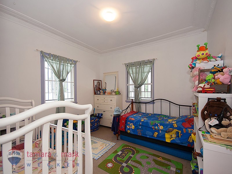 28 Greenwood Street, Brighton QLD 4017