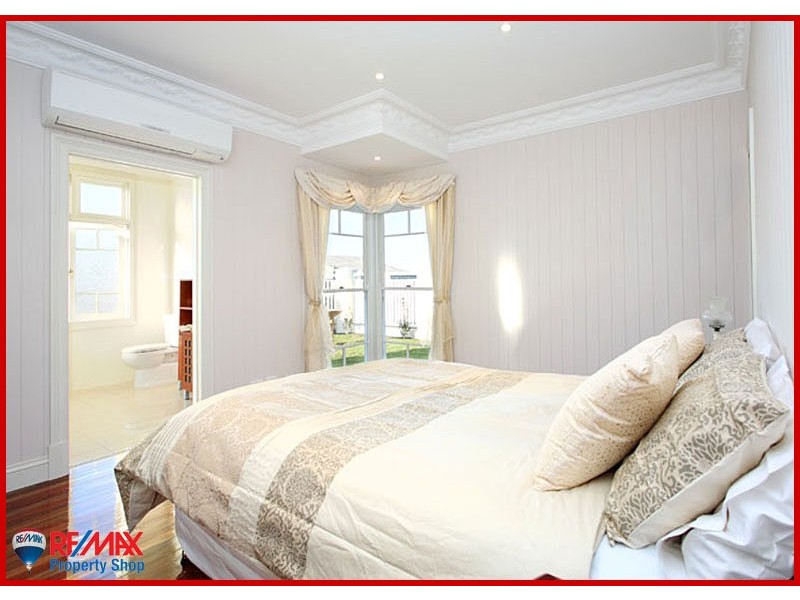 117 Khartoum Street, Gordon Park QLD 4031