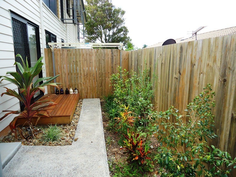 2/42 Greenup Street, Redcliffe QLD 4020