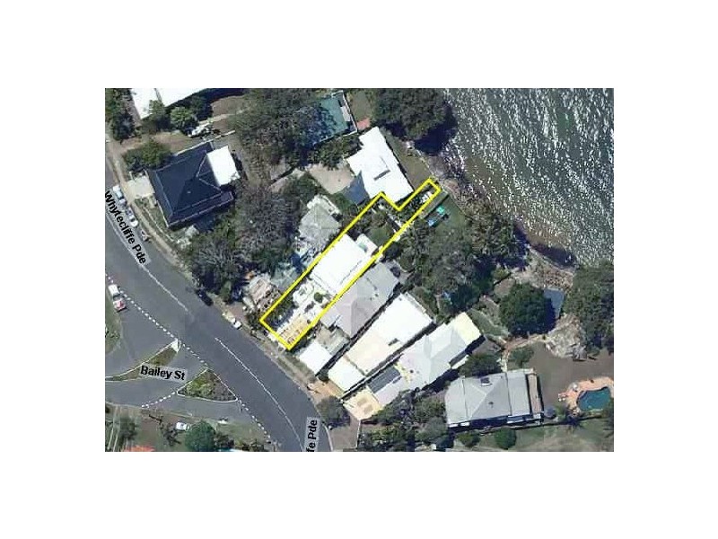 22 Whytecliffe Pde, Woody Point QLD 4019