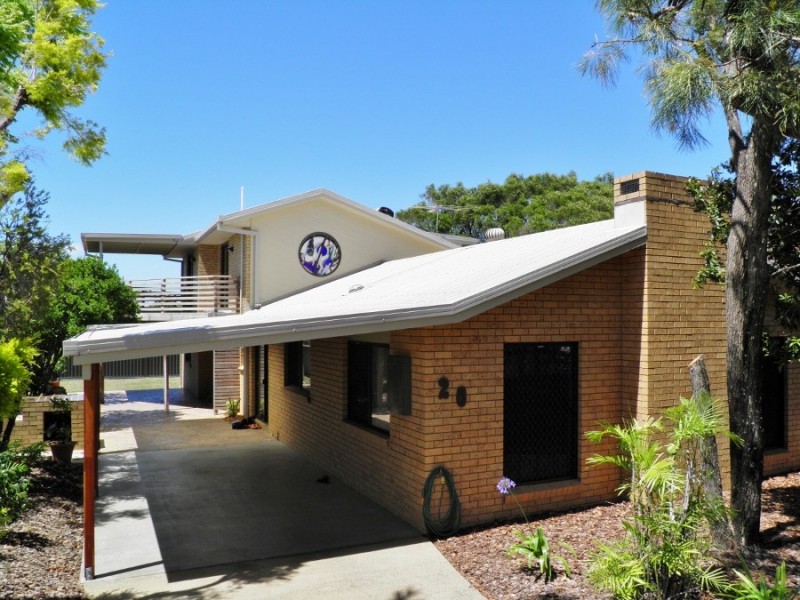 20 Dale St, Clontarf QLD 4019